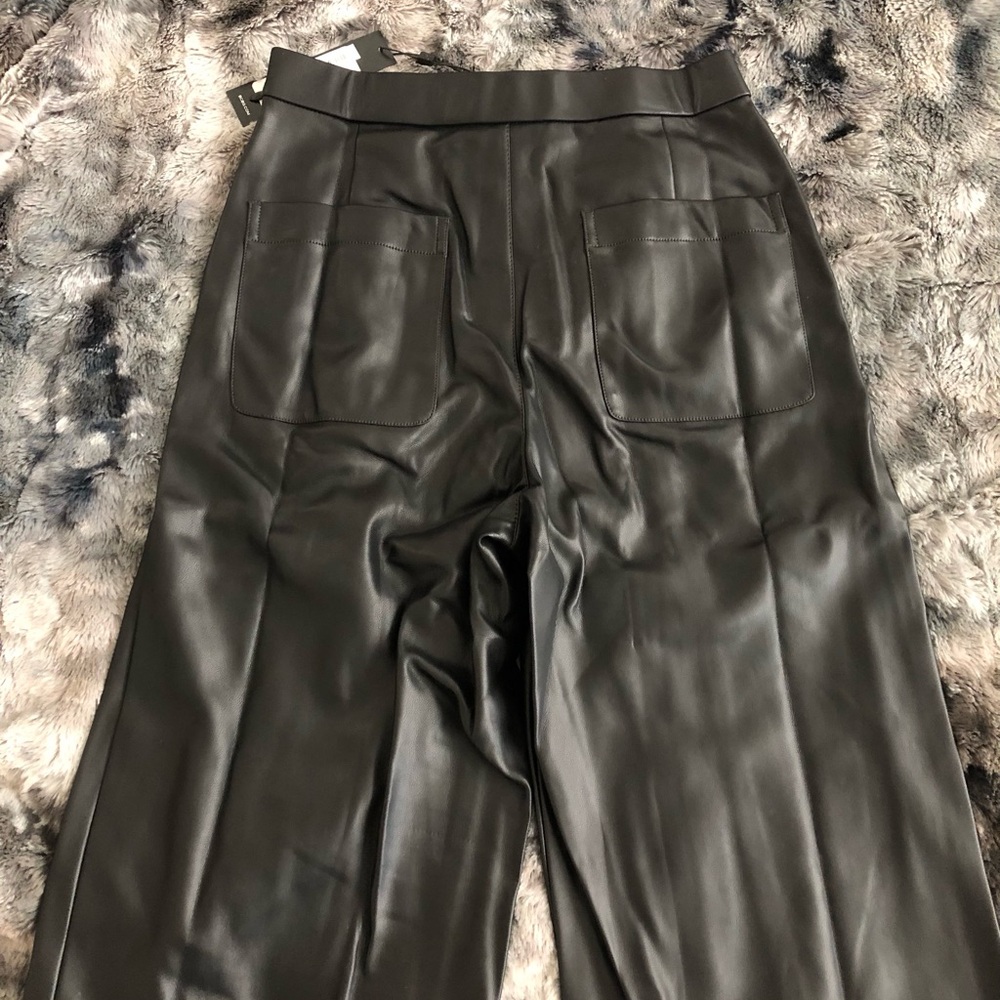BCBGMaxAzria Black Faux Leather Capri Pants - Picture 6 of 7